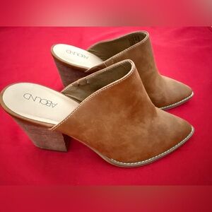 Women's Tan Mules